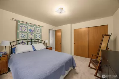 2822 14th Avenue W, Seattle, WA 98119 - Photo 19