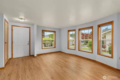109 Longfellow Lane, Centralia, WA 98531 - Photo 5