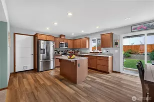 393 Hammond Ln, Rock Island, WA 98850 - Photo 11