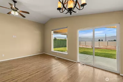 524 N Montclair Avenue, East Wenatchee, WA 98802 - Photo 9