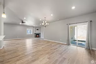352 E Davis St, Connell, WA 99326 - Photo 9
