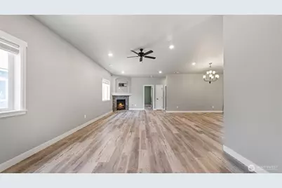352 E Davis Street, Connell, WA 99326 - Photo 23