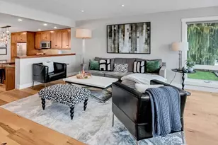 11262 Riviera Pl NE, Seattle, WA 98125 - Photo 9