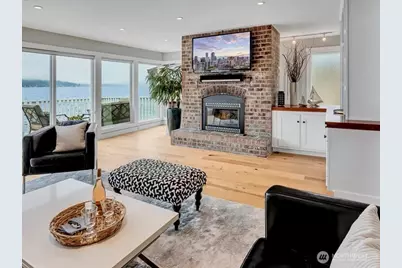 11262 Riviera Place NE, Seattle, WA 98125 - Photo 15