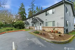 7909 218th St SW, Edmonds, WA 98026 - Photo 21