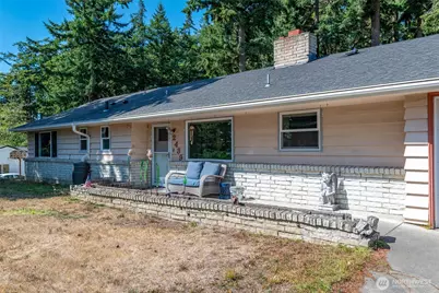 2439 Loerland Lane, Oak Harbor, WA 98277 - Photo 3