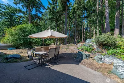 2439 Loerland Lane, Oak Harbor, WA 98277 - Photo 31