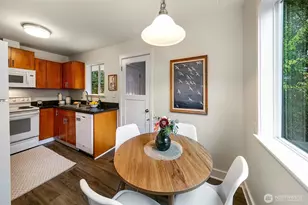 1520 NE 147th St, Shoreline, WA 98155 - Photo 7