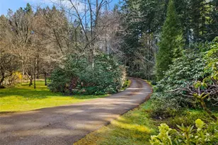 6873 NW Brothers View Ln, Silverdale, WA 98383 - Photo 7
