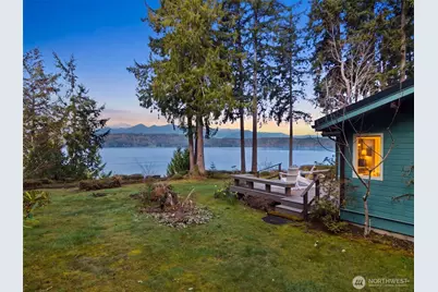 6873 NW Brothers View Lane, Silverdale, WA 98383 - Photo 3