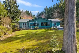6873 NW Brothers View Ln, Silverdale, WA 98383 - Photo 37