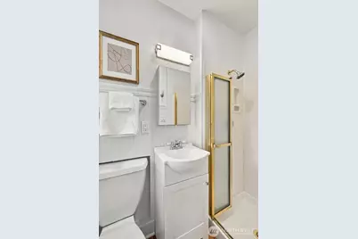6545 Fauntleroy Way SW, Seattle, WA 98136 - Photo 23