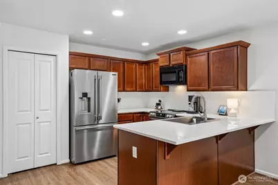 3672 London Loop NE, Lacey, WA 98516 - Photo 11