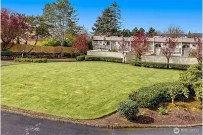 6527 106th Avenue NE #10, Kirkland, WA 98033 - Photo 17