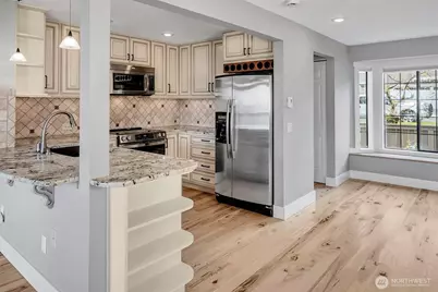 6527 106th Avenue NE #10, Kirkland, WA 98033 - Photo 9