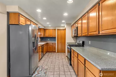 3203 Woodland Drive SW, Tumwater, WA 98512 - Photo 11