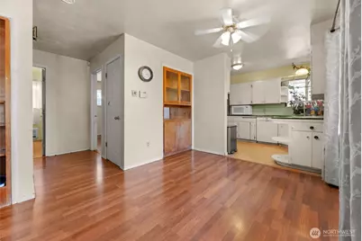 1516 Rainier Avenue, Everett, WA 98201 - Photo 9