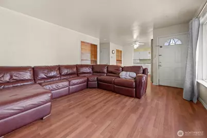 1516 Rainier Avenue, Everett, WA 98201 - Photo 3