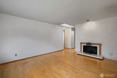 19217 46th Avenue NE, Lake Forest Park, WA 98155 - Photo 21
