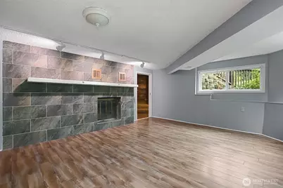 19217 46th Avenue NE, Lake Forest Park, WA 98155 - Photo 23