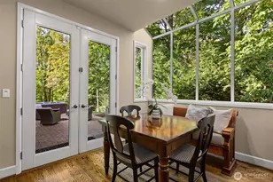 306 240th Pl SE, Sammamish, WA 98074 - Photo 7