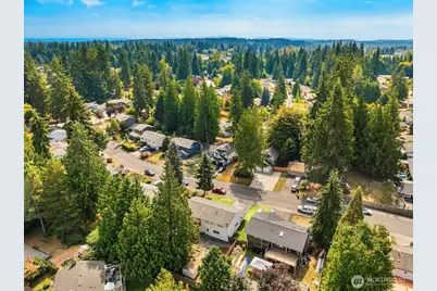 1911 173rd Street SE, Bothell, WA 98012 - Photo 37
