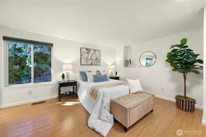 22721 NE 12th Place, Sammamish, WA 98074 - Photo 17