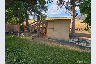 2120 Deerpath Drive, Oroville, WA 98844 - Photo 33