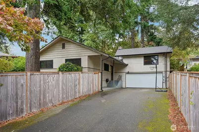 4223 Robin Road W, University Place, WA 98466 - Photo 1