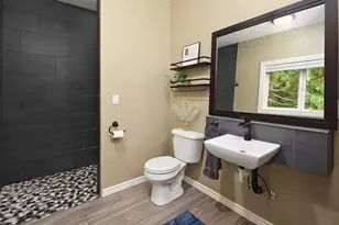 11514 46th St SE, Snohomish, WA 98290 - Photo 17