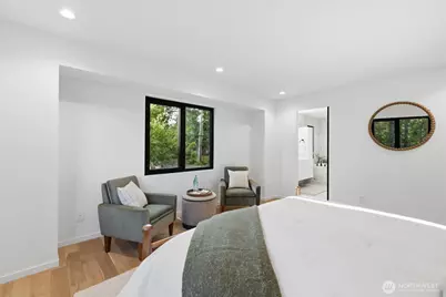 11340 23rd Avenue NE, Seattle, WA 98125 - Photo 23