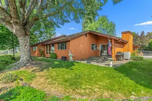 110 View Ridge Cir, Wenatchee, WA 98801 - Photo 5