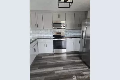 557 SW Pacific Avenue, Chehalis, WA 98532 - Photo 9