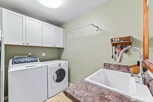 12026 Big Leaf Way NE, Redmond, WA 98053 - Photo 29