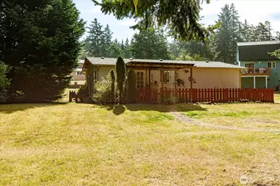 2209 Conniston Way, Oak Harbor, WA 98277 - Photo 25