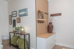 3820 Burke Ave N, Seattle, WA 98103 - Photo 5
