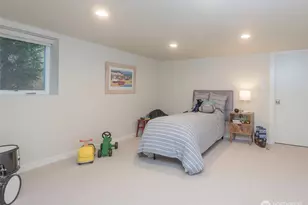 3820 Burke Ave N, Seattle, WA 98103 - Photo 31