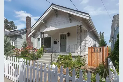 3820 Burke Avenue N, Seattle, WA 98103 - Photo 3