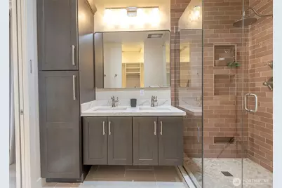 3820 Burke Avenue N, Seattle, WA 98103 - Photo 23