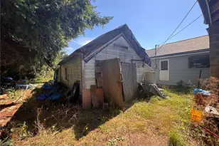 762 Elochoman Valley Rd, Cathlamet, WA 98612 - Photo 19