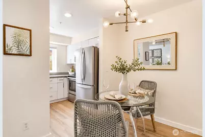 712 E Denny Way #502, Seattle, WA 98122 - Photo 7