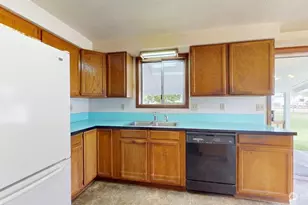 193 Robinson Canyon Rd, Omak, WA 98841 - Photo 17