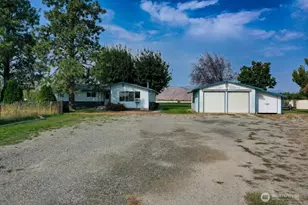 193 Robinson Canyon Rd, Omak, WA 98841 - Photo 11