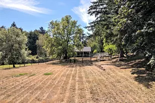 1010 SE Binns Swiger Loop Rd, Shelton, WA 98584 - Photo 3