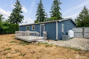 956 Falcon Rd, Camano Island, WA 98282 - Photo 23