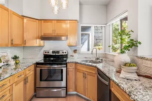 3926 243rd Pl SE, Bothell, WA 98021 - Photo 11
