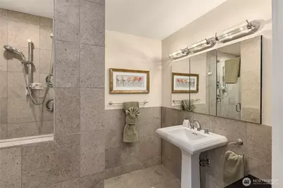 450 Wood Avenue SW #3B, Bainbridge Island, WA 98110 - Photo 27