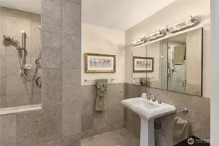 450 Wood Ave SW, Bainbridge Island, WA 98110 - Photo 27