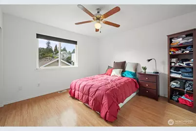 5243 40th Avenue NE, Seattle, WA 98105 - Photo 19