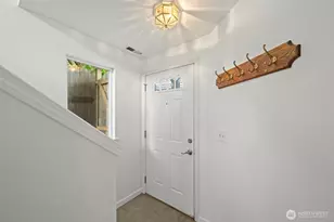 5243 40th Ave NE, Seattle, WA 98105 - Photo 29